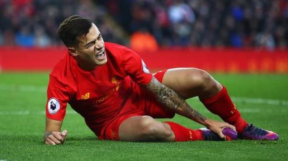  罗马中场大将重伤赛季报销牵动球迷心  