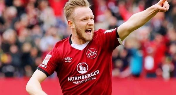  圣保利德乙冲甲之势威胁德甲现有格局  